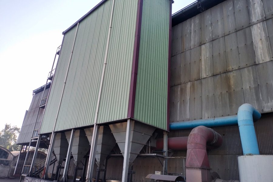 Dry air pollution control ducting installed at an industrial plant